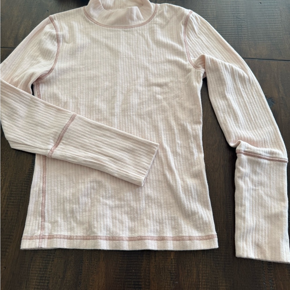 Free People Baby Pink Ribbed Long Sleeve Top~size small